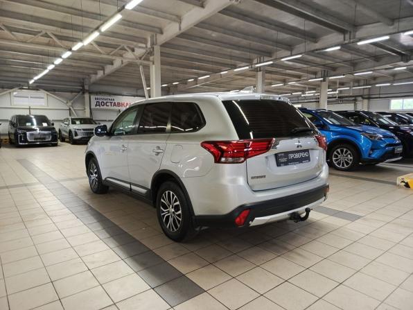Mitsubishi Outlander III Рестайлинг 2 с пробегом 2017 года, цена 1 990 000 рублей, 145215 км, внедорожник, Автокод Объявления