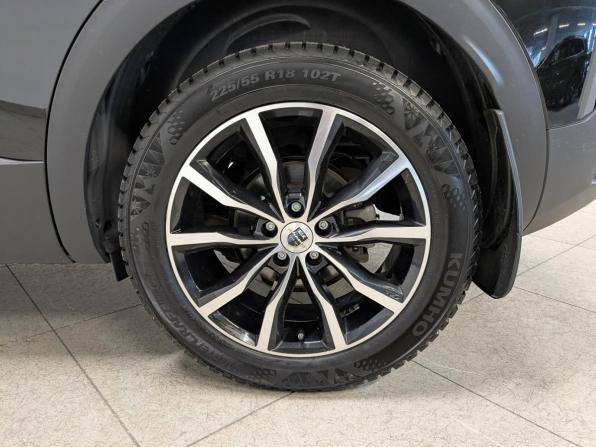 Peugeot 4008 II Рестайлинг с пробегом 2023 года, цена 3 250 000 рублей, 28400 км, внедорожник, Автокод Объявления