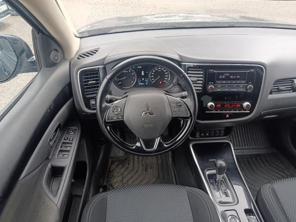 Mitsubishi Outlander III Рестайлинг 3 с пробегом 2021 года, цена 2 429 000 рублей, 69980 км, внедорожник, Автокод Объявления