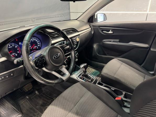 Kia Rio IV с пробегом 2018 года, цена 1 199 000 рублей, 128000 км, хэтчбек, Автокод Объявления
