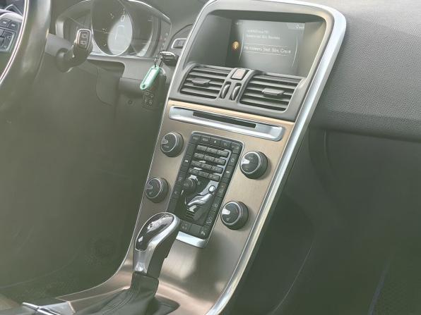 Volvo XC60 I Рестайлинг с пробегом 2014 года, цена 1 379 000 рублей, 156000 км, внедорожник, Автокод Объявления