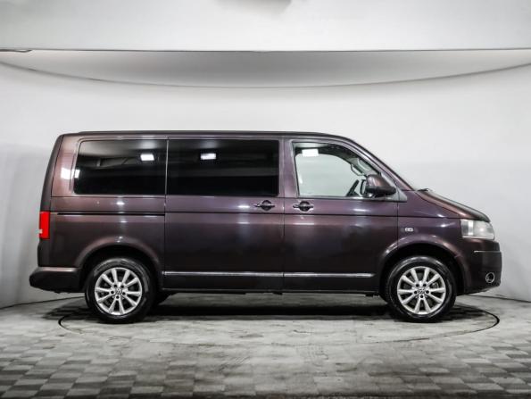 Volkswagen Multivan T5 Рестайлинг с пробегом 2011 года, цена 2 299 000 рублей, 252370 км, минивэн, Автокод Объявления