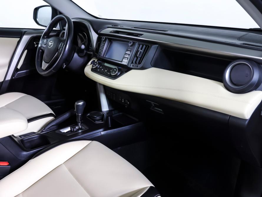Toyota RAV4 IV (XA40) Рестайлинг Москва  - изображение 10