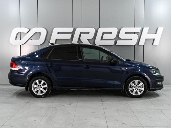 Volkswagen Polo V Рестайлинг с пробегом 2017 года, цена 1 359 000 рублей, 66248 км, седан, Автокод Объявления
