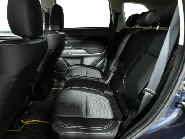 Mitsubishi Outlander III Рестайлинг 3 с пробегом 2020 года, цена 1 749 777 рублей, 197823 км, внедорожник, Автокод Объявления