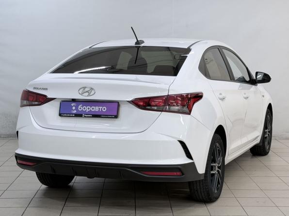 Hyundai Solaris II Рестайлинг с пробегом 2021 года, цена 1 789 000 рублей, 73564 км, седан, Автокод Объявления