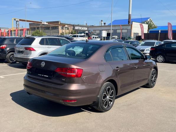Volkswagen Jetta VI Рестайлинг с пробегом 2014 года, цена 1 050 000 рублей, 246752 км, седан, Автокод Объявления