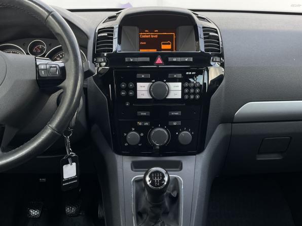 Opel Zafira B Рестайлинг с пробегом 2011 года, цена 890 000 рублей, 176129 км, компактвэн, Автокод Объявления