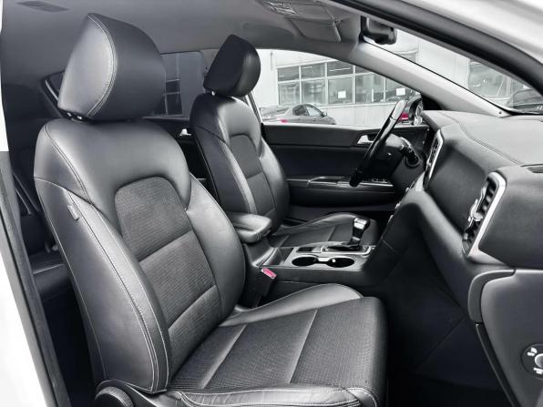 Kia Sportage IV с пробегом 2018 года, цена 1 999 000 рублей, 155683 км, внедорожник, Автокод Объявления