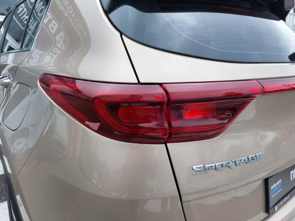 Kia Sportage IV Рестайлинг с пробегом 2018 года, цена 2 280 000 рублей, 71175 км, внедорожник, Автокод Объявления