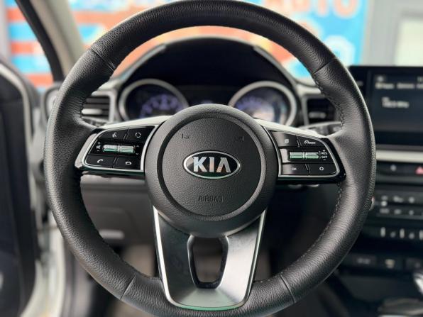 Kia Ceed III с пробегом 2020 года, цена 1 540 000 рублей, 171082 км, универсал, Автокод Объявления