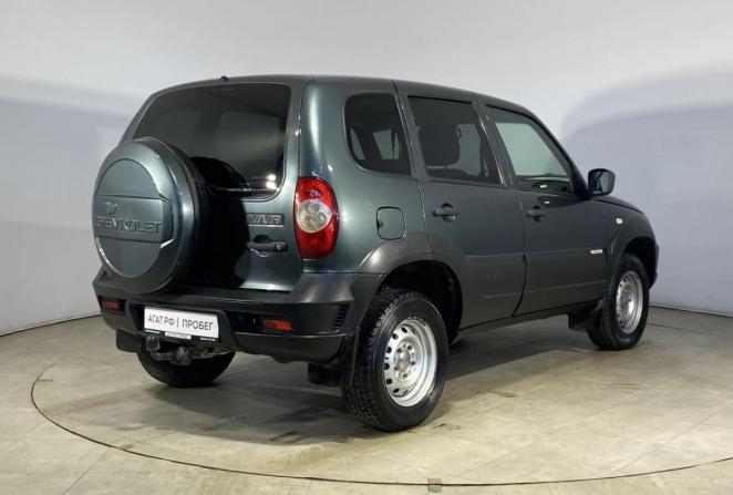 Chevrolet Niva I Рестайлинг с пробегом 2017 года, цена 735 000 рублей, 139400 км, внедорожник, Автокод Объявления