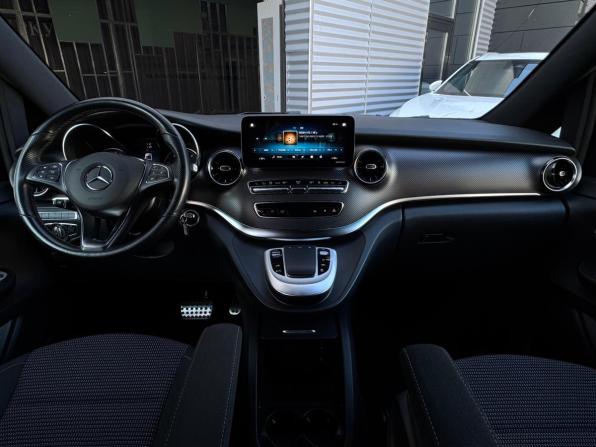 Mercedes-Benz V-Класс III (W447) Рестайлинг с пробегом 2021 года, цена 5 990 000 рублей, 81200 км, минивэн, Автокод Объявления