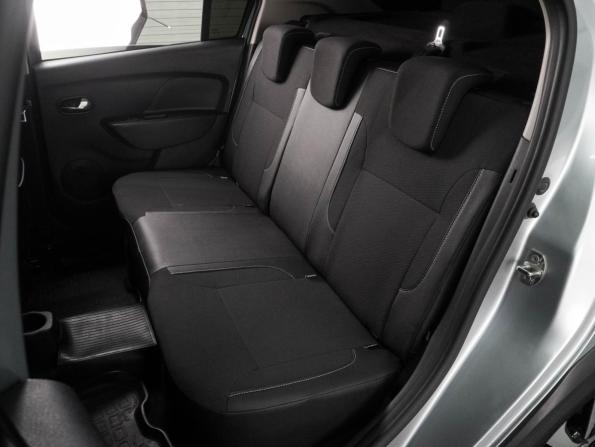 Renault Logan II Рестайлинг с пробегом 2022 года, цена 1 549 000 рублей, 21956 км, седан, Автокод Объявления