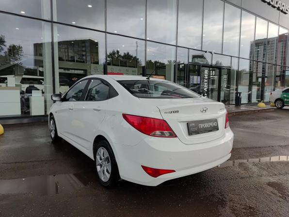 Hyundai Solaris I Рестайлинг с пробегом 2015 года, цена 1 149 800 рублей, 46193 км, седан, Автокод Объявления