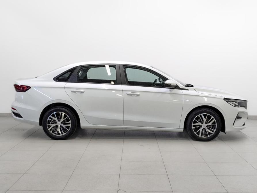 Geely Emgrand II Санкт-Петербург  - изображение 4