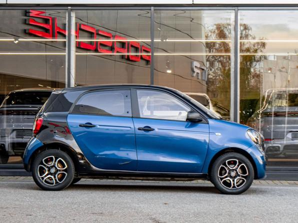 Smart Forfour II с пробегом 2018 года, цена 687 000 рублей, 74000 км, хэтчбек, Автокод Объявления