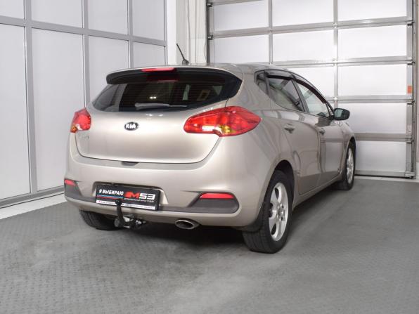 Kia Ceed II с пробегом 2012 года, цена 989 999 рублей, 243439 км, хэтчбек, Автокод Объявления