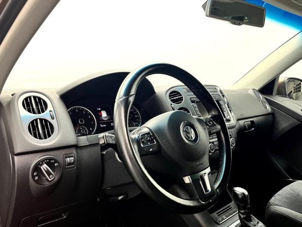 Volkswagen Tiguan I Рестайлинг с пробегом 2014 года, цена 1 245 000 рублей, 161305 км, внедорожник, Автокод Объявления