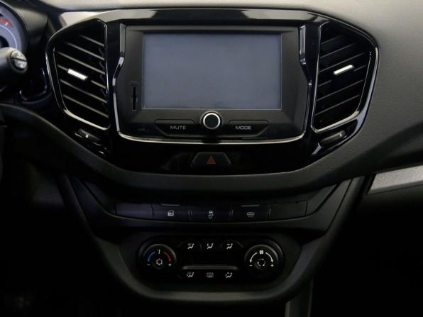 Lada (ВАЗ) Vesta I с пробегом 2018 года, цена 865 000 рублей, 112076 км, универсал, Автокод Объявления