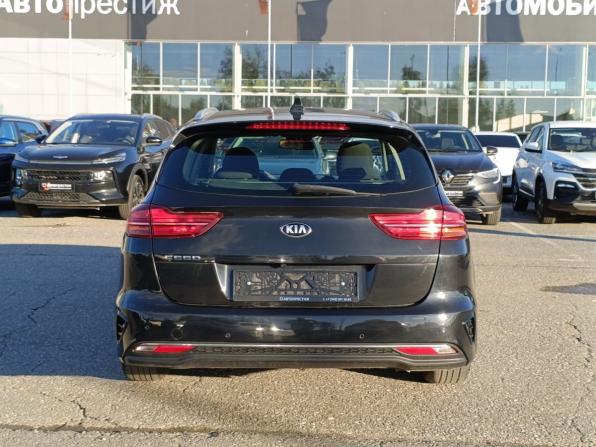 Kia Ceed III с пробегом 2019 года, цена 1 349 000 рублей, 185475 км, универсал, Автокод Объявления