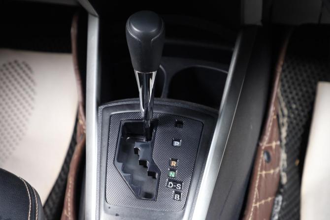 Toyota Corolla XI (E160 E170) Рестайлинг 2 с пробегом 2019 года, цена 1 599 000 рублей, 155001 км, универсал, Автокод Объявления