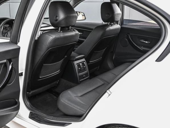 BMW 3 серии VI (F3x) Рестайлинг с пробегом 2015 года, цена 2 254 000 рублей, 181037 км, седан, Автокод Объявления