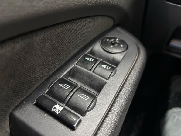 Ford Focus II с пробегом 2006 года, цена 379 000 рублей, 329325 км, седан, Автокод Объявления