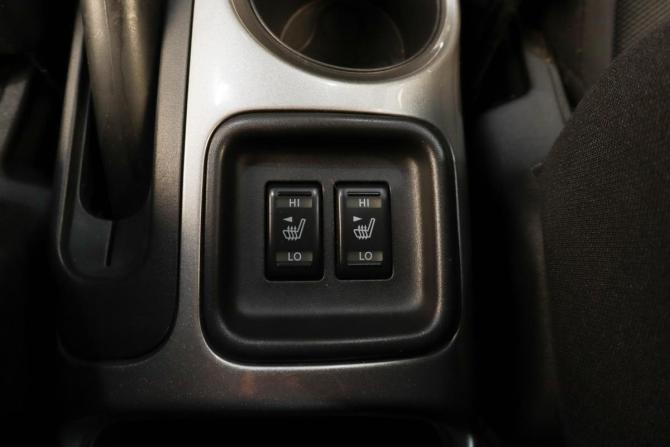 Nissan Juke I с пробегом 2012 года, цена 999 000 рублей, 247000 км, внедорожник, Автокод Объявления