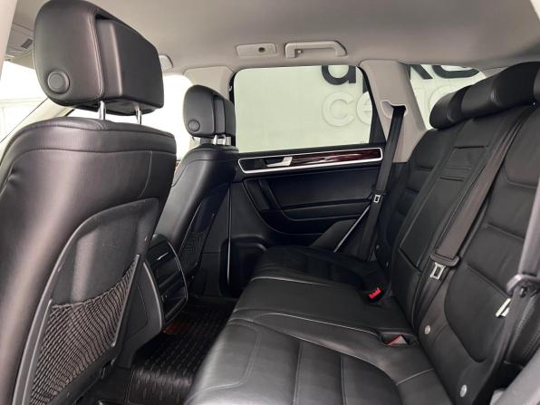 Volkswagen Touareg II с пробегом 2012 года, цена 1 899 000 рублей, 213578 км, внедорожник, Автокод Объявления