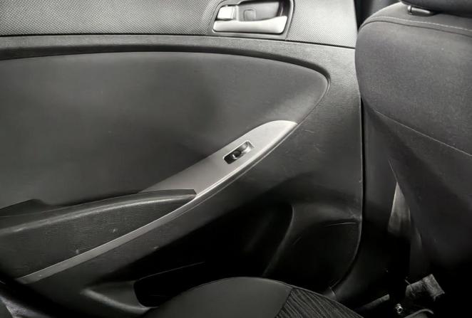 Hyundai Solaris I Рестайлинг с пробегом 2015 года, цена 850 000 рублей, 132704 км, седан, Автокод Объявления