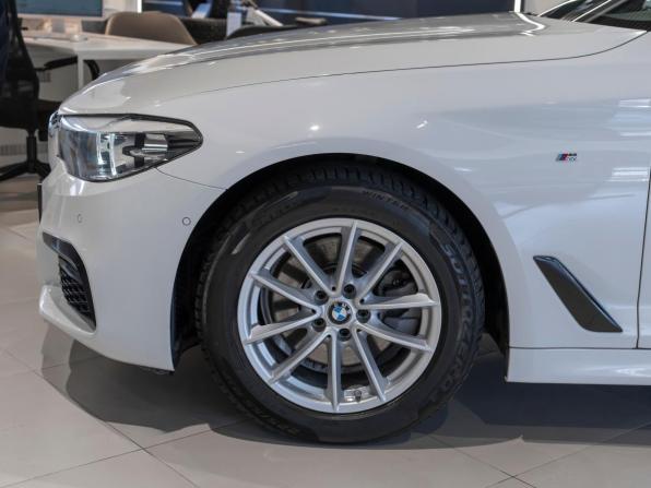 BMW 5 серии VII (G30/G31/G38) с пробегом 2018 года, цена 4 300 000 рублей, 53803 км, седан, Автокод Объявления