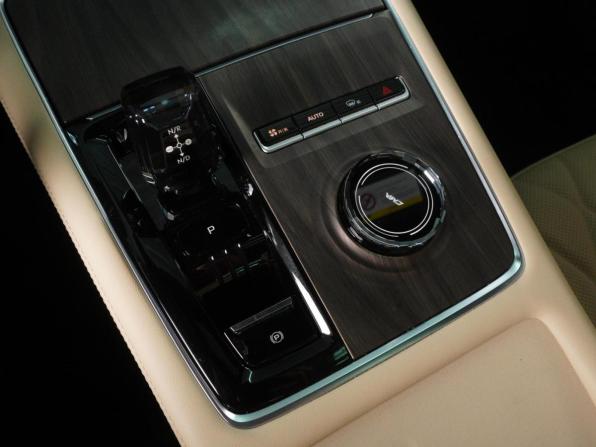 Geely Monjaro I Рестайлинг с пробегом 2025 года, цена 3 599 000 рублей, 22800 км, внедорожник, Автокод Объявления