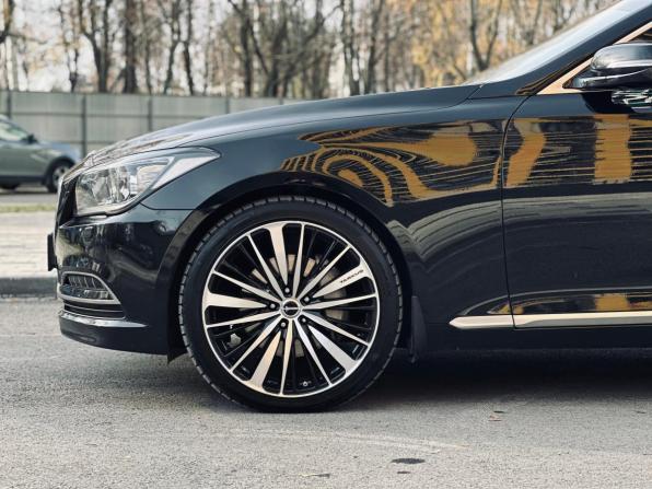 Hyundai Genesis II с пробегом 2014 года, цена 1 750 000 рублей, 269186 км, седан, Автокод Объявления