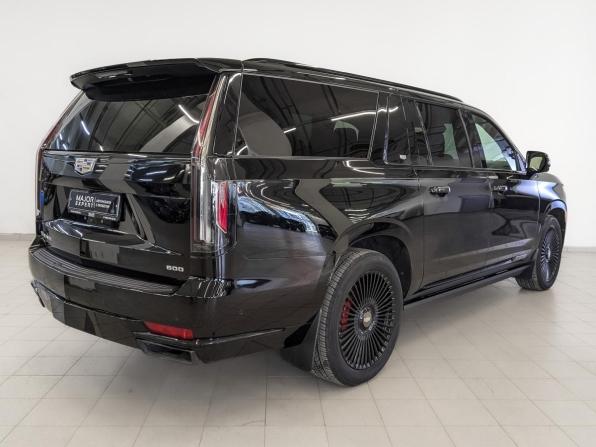 Cadillac Escalade V с пробегом 2023 года, цена 10 650 000 рублей, 52383 км, внедорожник, Автокод Объявления