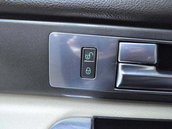 Land Rover Discovery IV с пробегом 2012 года, цена 1 483 400 рублей, 205846 км, внедорожник, Автокод Объявления