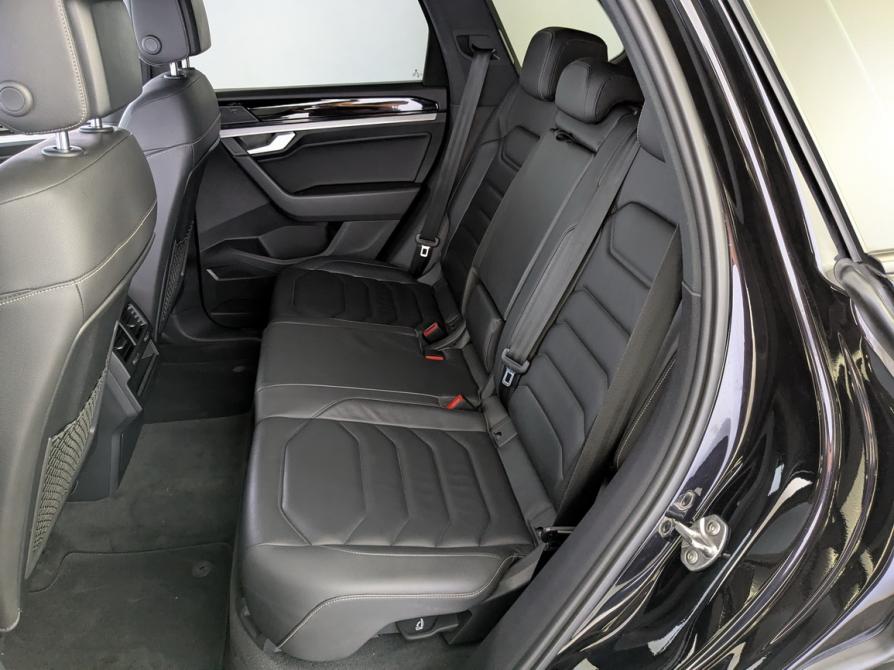 Volkswagen Touareg III Москва  - изображение 12