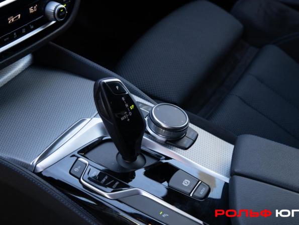 BMW 5 серии VII (G30/G31/G38) с пробегом 2020 года, цена 3 708 000 рублей, 98468 км, седан, Автокод Объявления