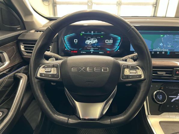 Exeed VX I с пробегом 2022 года, цена 2 520 000 рублей, 43261 км, внедорожник, Автокод Объявления