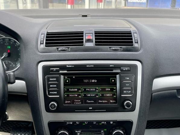 Skoda Octavia II (A5) Рестайлинг с пробегом 2012 года, цена 620 000 рублей, 205360 км, лифтбек, Автокод Объявления