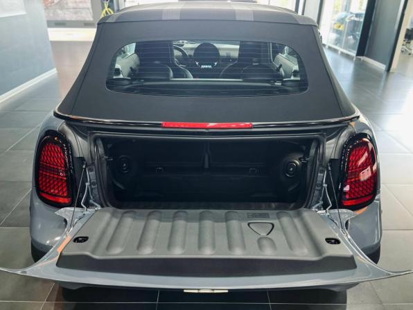 Mini Cabrio IV с пробегом 2025 года, цена 6 790 000 рублей, 756 км, кабриолет, Автокод Объявления
