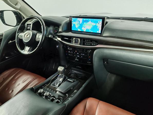 Lexus LX III Рестайлинг 2 с пробегом 2019 года, цена 6 999 000 рублей, 299995 км, внедорожник, Автокод Объявления