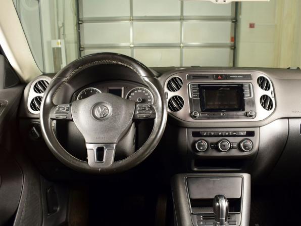 Volkswagen Tiguan I Рестайлинг с пробегом 2016 года, цена 2 065 995 рублей, 69812 км, внедорожник, Автокод Объявления