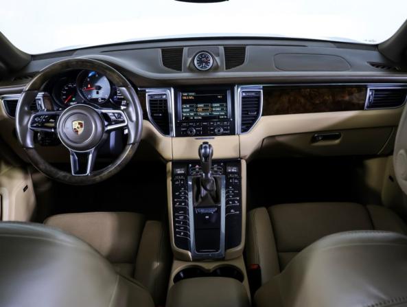 Porsche Macan I с пробегом 2015 года, цена 3 845 000 рублей, 126285 км, внедорожник, Автокод Объявления