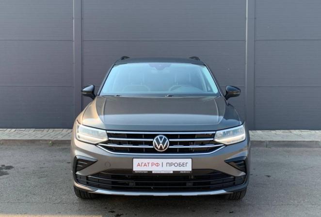 Volkswagen Tiguan II Рестайлинг с пробегом 2021 года, цена 3 150 000 рублей, 75333 км, внедорожник, Автокод Объявления