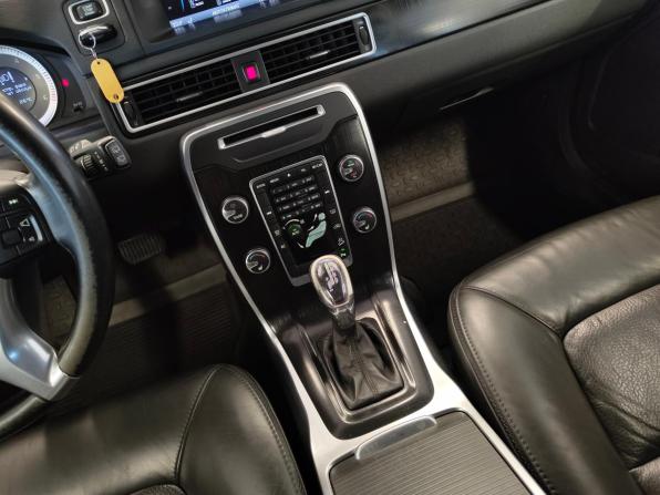 Volvo XC70 II с пробегом 2012 года, цена 1 374 000 рублей, 277497 км, универсал, Автокод Объявления