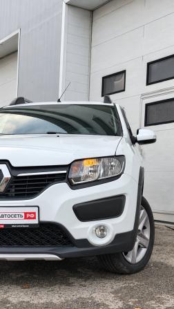 Renault Sandero II с пробегом 2018 года, цена 1 057 300 рублей, 150525 км, хэтчбек, Автокод Объявления