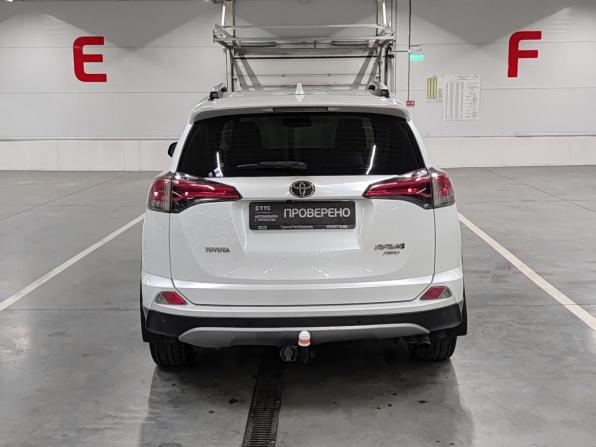 Toyota RAV4 IV (XA40) Рестайлинг с пробегом 2018 года, цена 2 050 000 рублей, 263359 км, внедорожник, Автокод Объявления