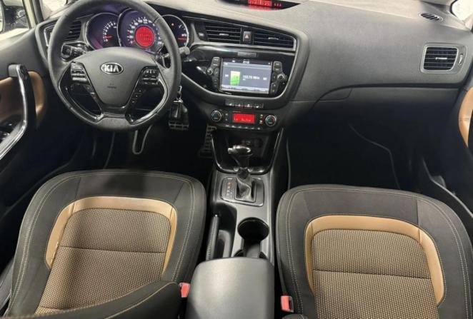 Kia Ceed II Рестайлинг с пробегом 2016 года, цена 1 285 000 рублей, 138884 км, хэтчбек, Автокод Объявления