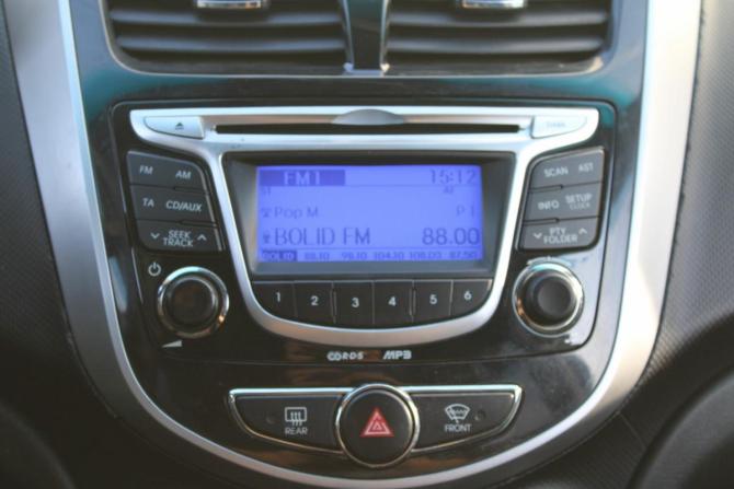 Hyundai Solaris I с пробегом 2011 года, цена 850 000 рублей, 145000 км, седан, Автокод Объявления